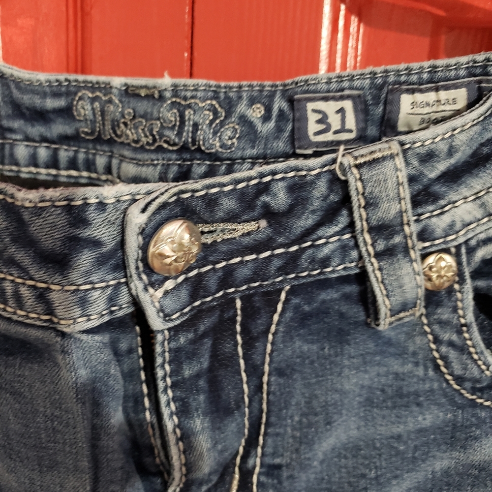 Jeans - Picture 3 of 3